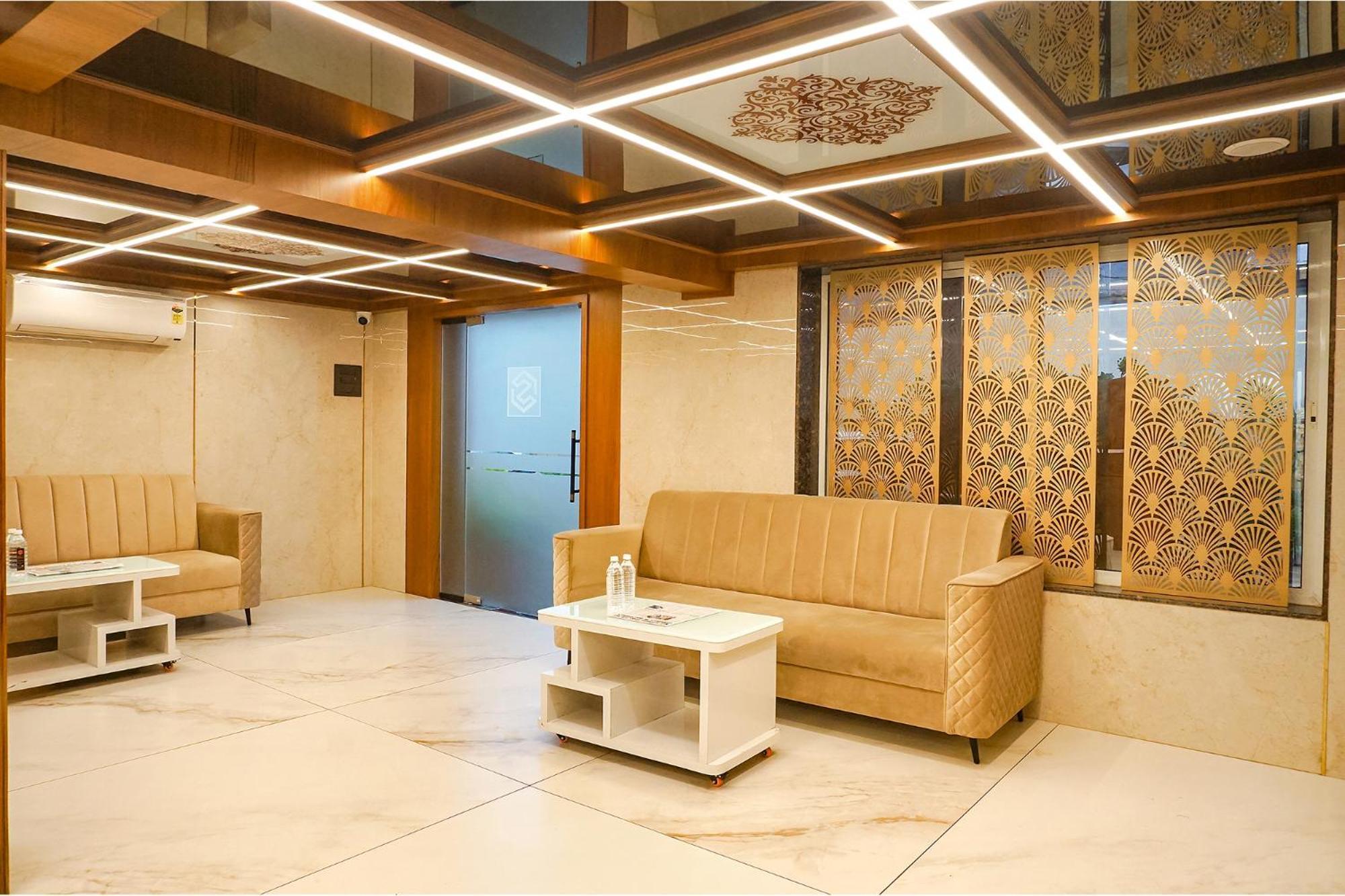 Fabhotel Prime Shourya Residency - Nr Maharshi Karve Museum 浦那 外观 照片
